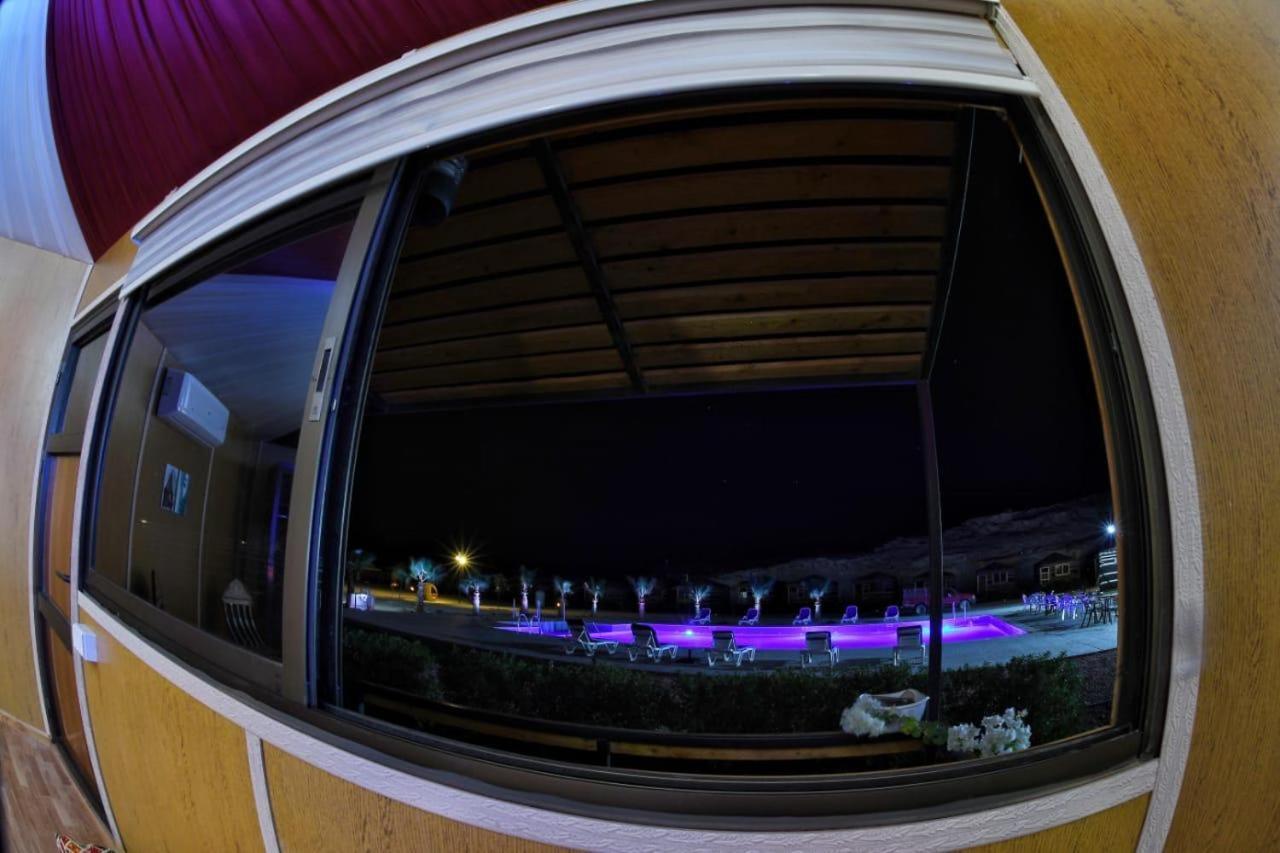 Rum Oasis Luxury Camp Wadi Rum Exterior photo